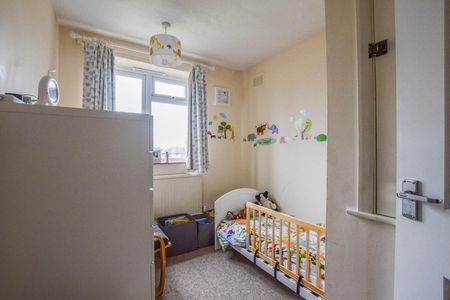 Priams Way, Stapleford - Photo 4