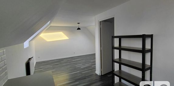 Location Appartement 1 pièce 17m² - Photo 2