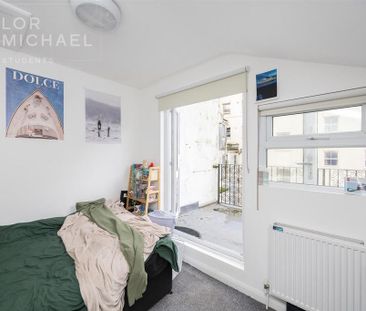 5 bedroom terraced house to rent - Photo 5