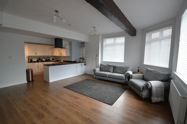 2 bedroom apartment to rent - Photo 1