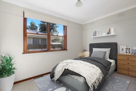 222 Lowry Street, North Albury - Photo 5
