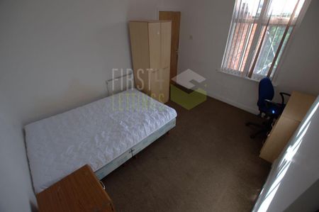 3 bedroom terraced house to rent - Photo 4