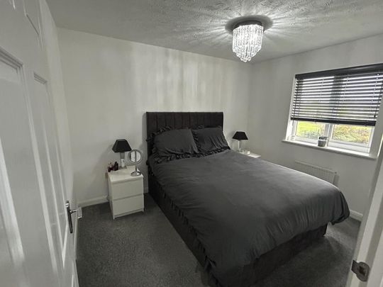 3 bedroom semi-detached house to rent - Photo 1