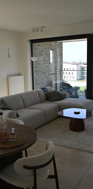 Appartement te huur in Hasselt voor € 930 met 1 slaapkamer - foto 1