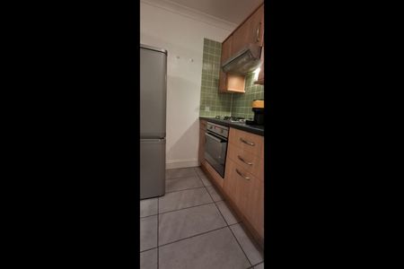 1 Bed Flat, Hampson Way, SW8 - Photo 3