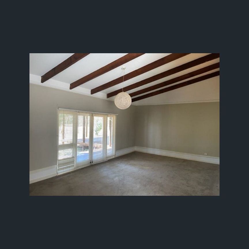 685 Stanwix Place, Wooroloo, WA 6558 - Photo 1