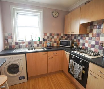 3 Bedroom Flat To Rent in Winton - £1,590 pcm Tenancy Info - Photo 4