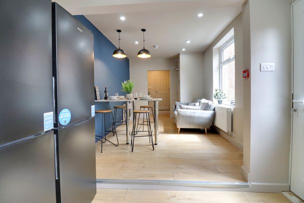 1 bed house share to rent in West Street, Leicester, LE1 - Photo 1