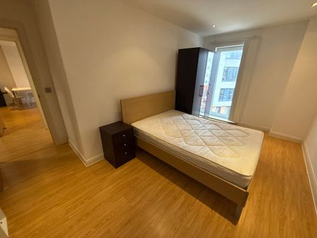 2 bedroom to let - Photo 4