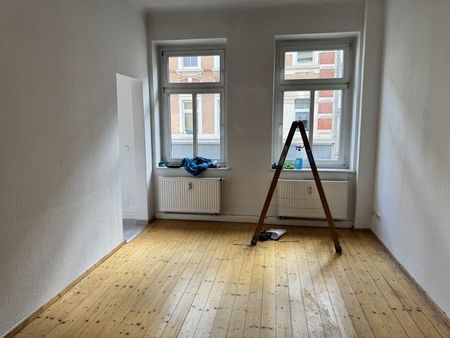 2 Zimmer Wohnung mit Dielenböden in Leipzig Lindenau - Foto 3