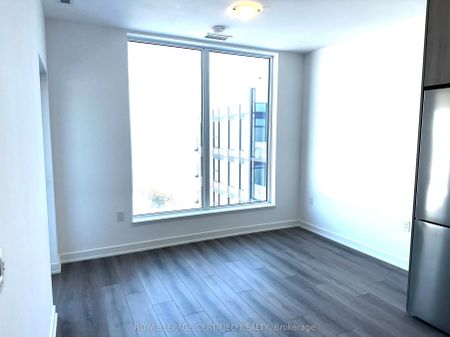 7439 Kingston Road #1116 - Photo 5