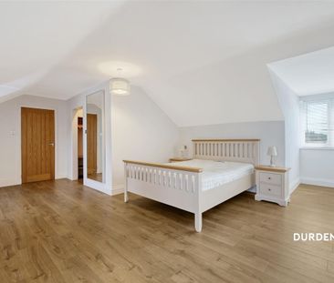 Hamlet Hill, Roydon, CM19 - Photo 6