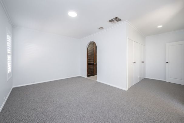 Renovated Beauty! - Photo 1