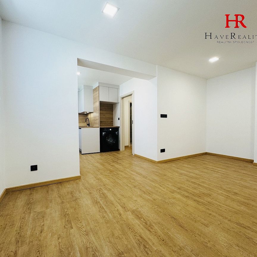Pronájem bytu 1+kk 36 m² - Photo 1