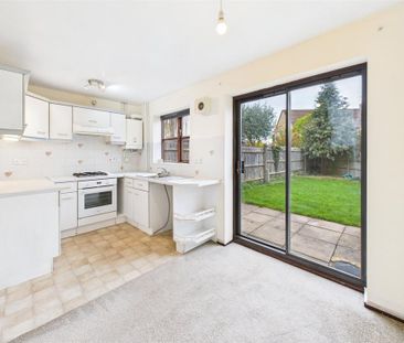 2 bedroom terraced house to rent - Photo 4