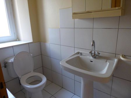 Location appartement 1 pièce 12.3 m² à Aubenas (07200) - Photo 4