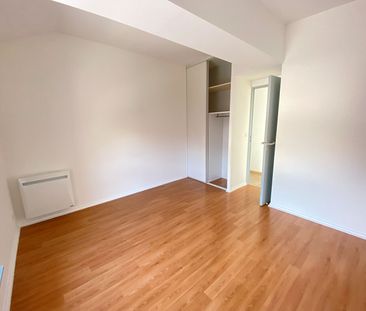 Location Appartement 3 pièces 73m² - Photo 3