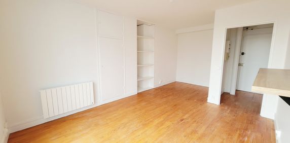 Location Appartement 1 pièce 27m² - Photo 2