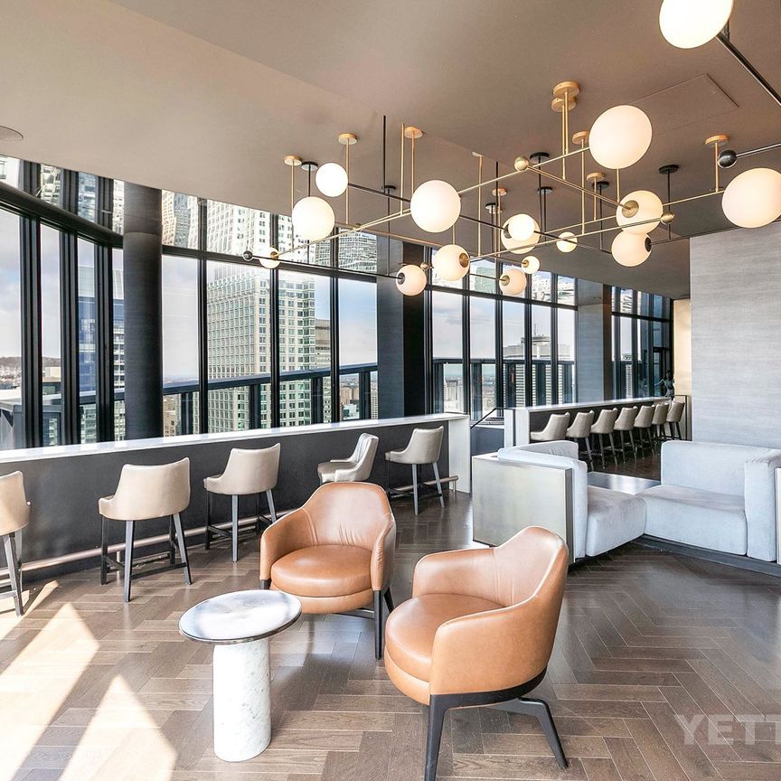 Appartement - 1106-1288 Rue St-Antoine O. - Photo 1
