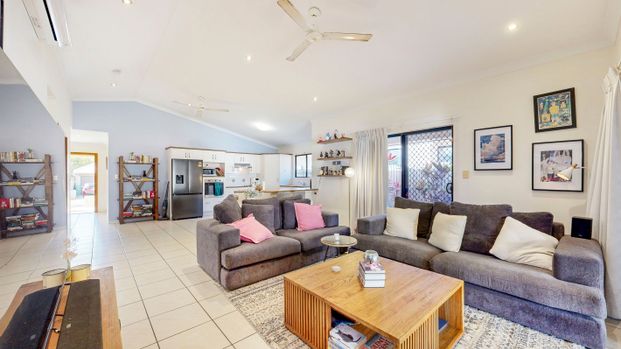 Spacious 3-Bedroom Home in Douglas - Photo 1