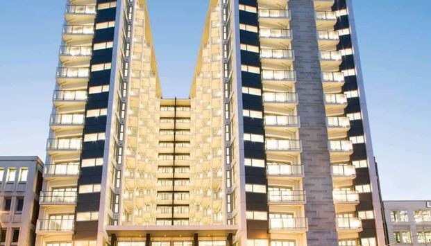 2 Bedroom Furnished Apartment - Photo 1