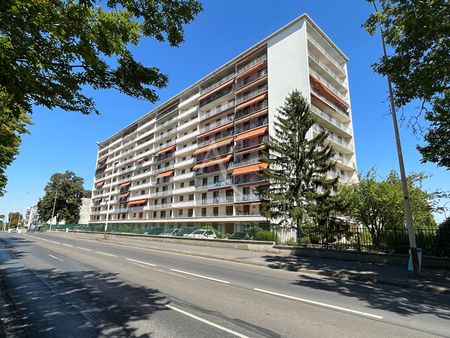 Location Appartement 1 pièce 39m² - Photo 3