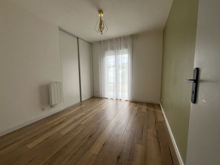 House - Photo 2