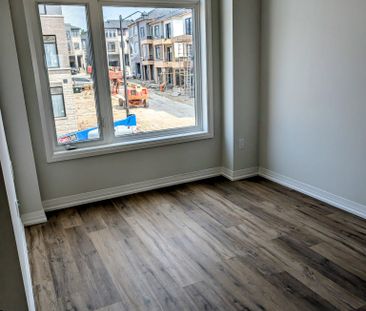 For Lease - 155 Equestrian Way Unit# 91, Cambridge, Ontario - Photo 3