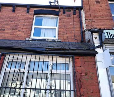 Harehills Lane, Harehills, Leeds, LS9 - Photo 1