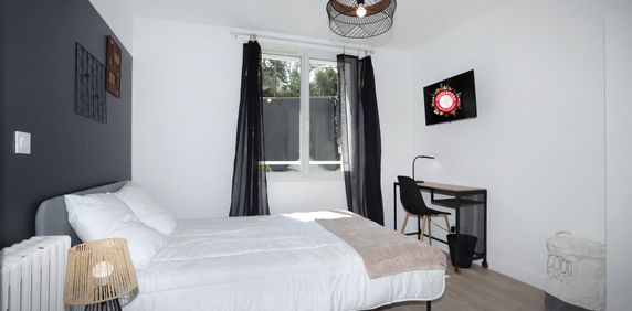 SALORGES Roommate 4 Bedrooms at Nantes - Photo 2
