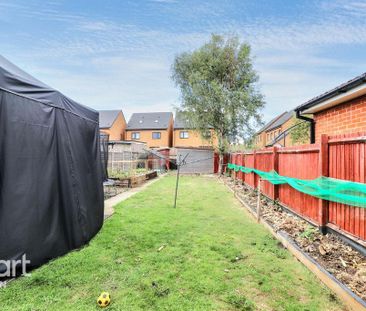 3 bedroom semi-detached house to rent - Photo 5