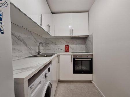 Hampden Lane, London N17 - Photo 3