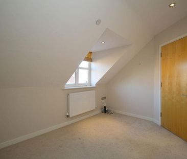 2 bedroom apartment to rent - Photo 4