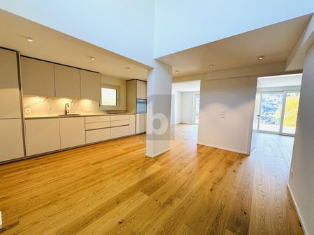 ELEGANT AND STYLISH WITH A WONDERFUL VIEW - Foto 4