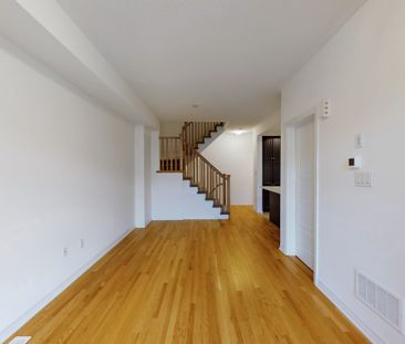 For Lease - 106 Bravo Lane, Newmarket, Ontario - Photo 1