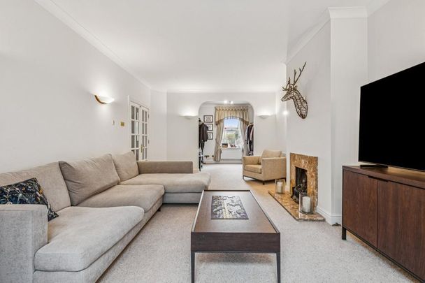 5 bedroom semi-detached house to rent - Photo 1