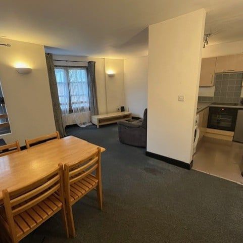 1 Bed Flat, Boot Lane, BS3 - Photo 1