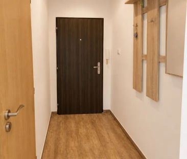 Dlouhodobý pronájem bytu 1+kk v Ostravě-Porubě - Фото 6