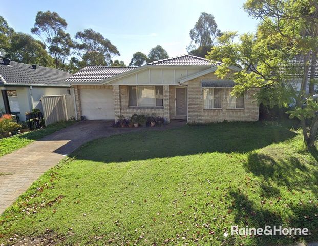 8 Pepperidge Ave, Oakhurst, NSW 2761 - Photo 1