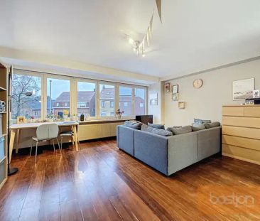 Eén-slaapkamer appartement nabij het centrum. - Photo 2