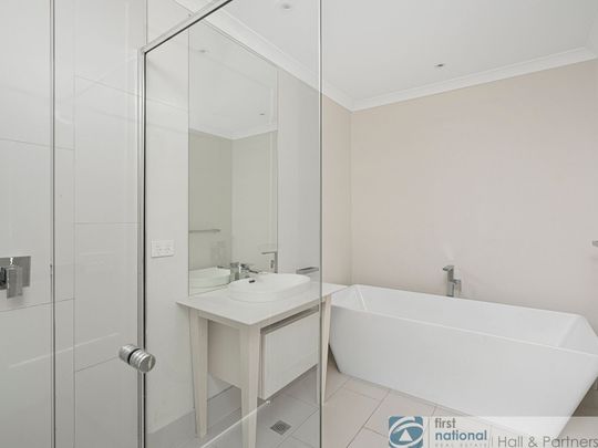 19 Amaryn Court, Springvale - Photo 1
