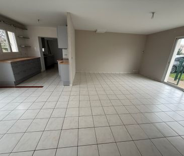 Location Maison T4 - BUXEROLLES - Photo 2