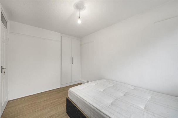 4 bedroom maisonette to rent - Photo 1