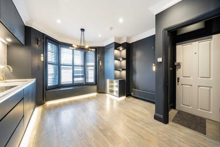 Fulham Road, SW6, London - Photo 2