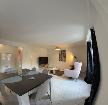 Modern, newly renovated 3.5-room furnished apartment in the heart of Zurich - Photo 5