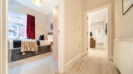 Lynchford Road - Photo 5