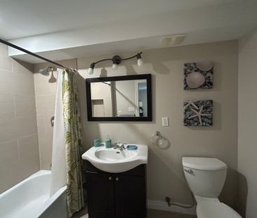 For Lease - 5147 Angel Stone Drive Unit# 2, Mississauga, Ontario - Photo 3