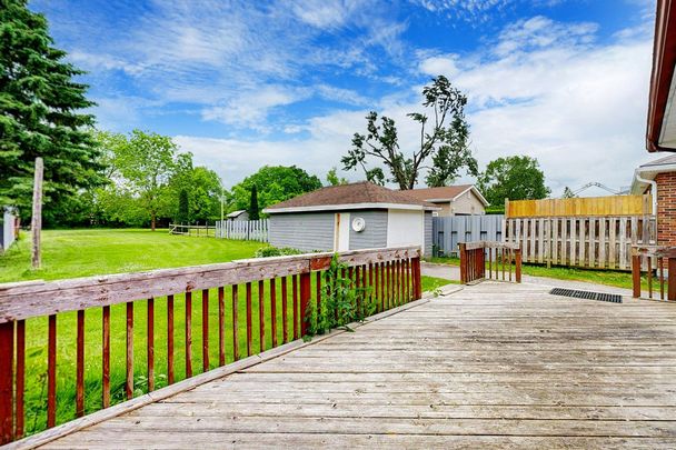 For Lease - 38 St David Street, Kawartha Lakes, Ontario - Photo 1