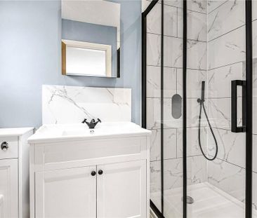 5 bedroom detached house to rent - Photo 4