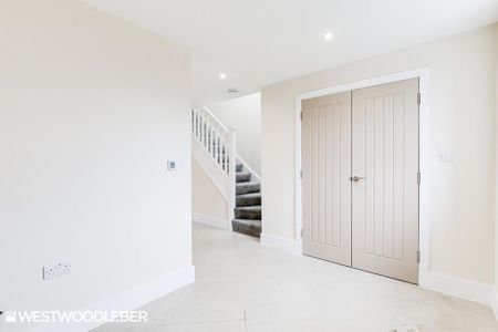 2 bedroom barn conversion to rent - Photo 2